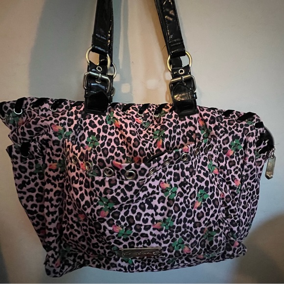 betsey johnson baby diaper bag weekender travel tote Designer Carry On Luggage Collection - Lightweight Pattern 22 Inch Duffel Bag- Overnight Business Suitcase with 2- Rolling Wheels (Covered Roses) betsy Johnson Diaper Bag New